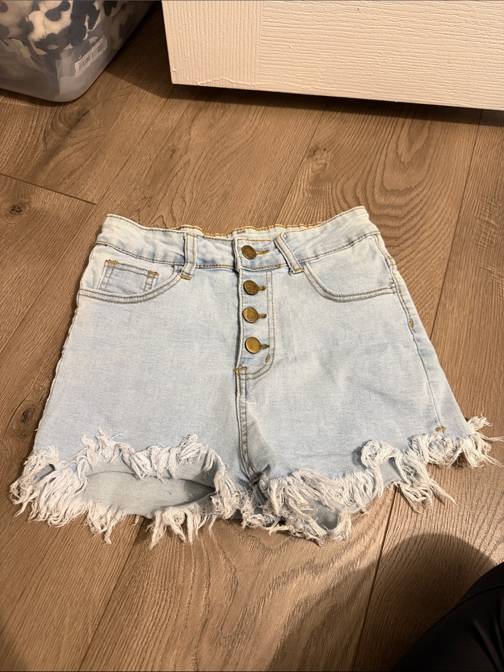 Shein size small denim shorts High-Rise Frayed Hem Denim Shorts - Light @@@